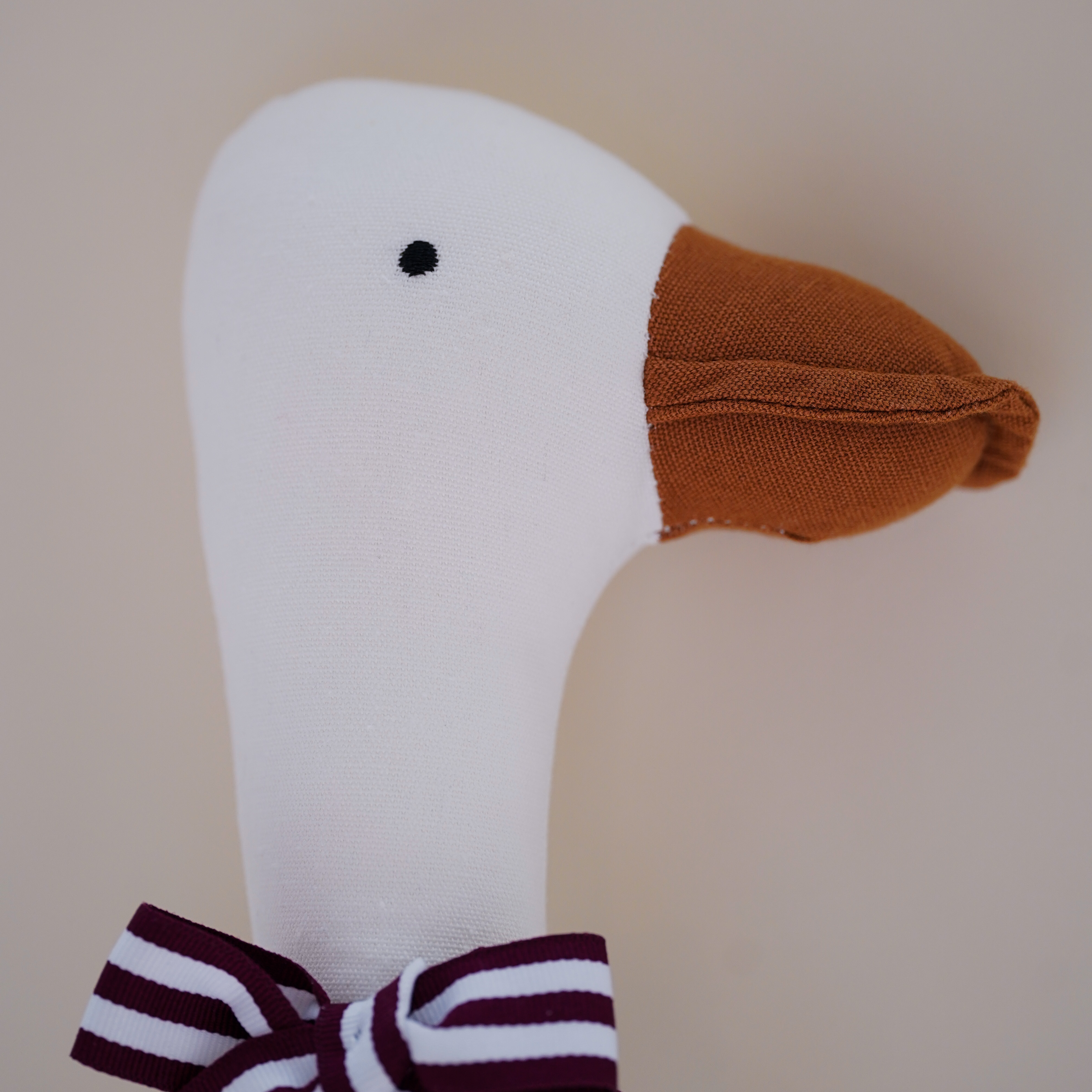 Stylish Cloth Goose Doll - Han - Baby Nursery Games avis et prix