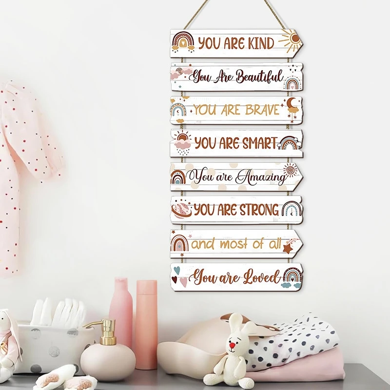 Rainbow Wooden Hanging Sign In - Baby Nursery Quotes avis et prix