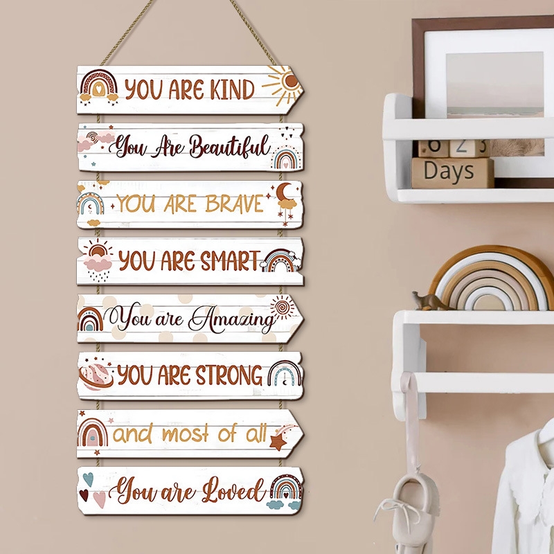 Rainbow Wooden Hanging Sign In - Baby Nursery Quotes avis et prix