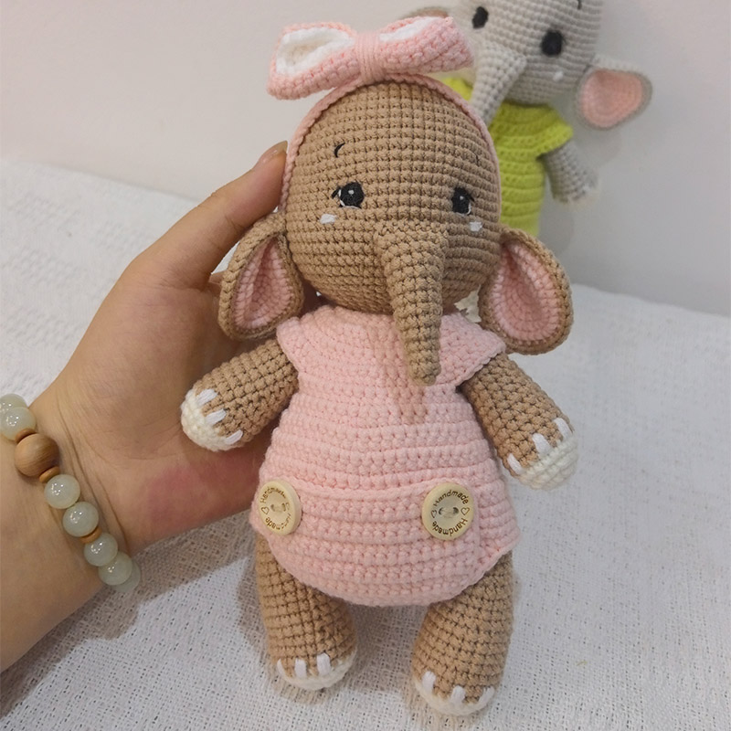 Handmade Crochet Elephant Coup - Baby Nursery Games avis et prix